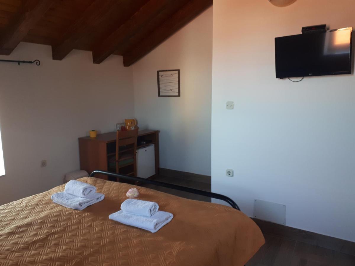 Guest House Provišta Veli Iž Extérieur photo